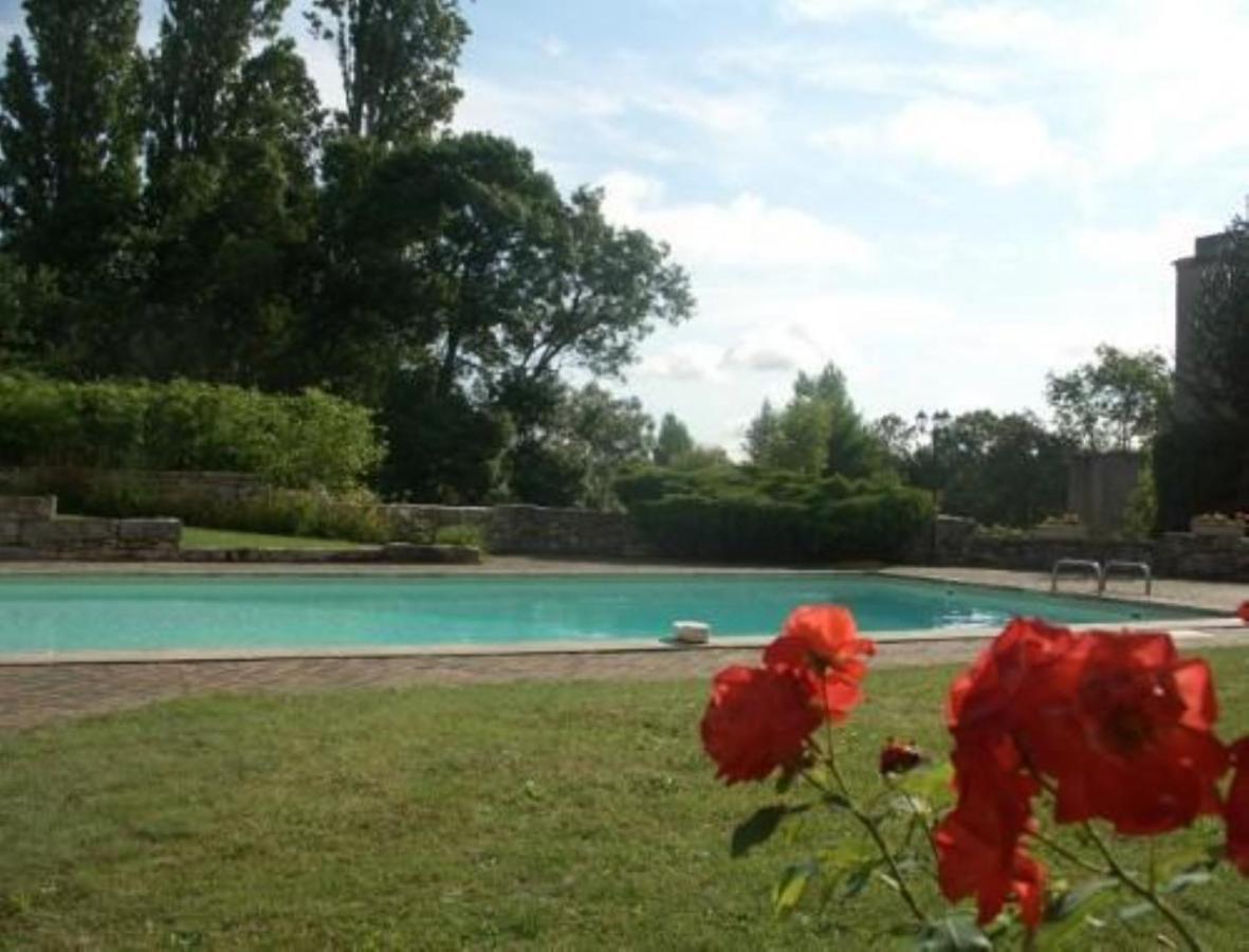 Domaine De La Courbe Hotel Le Lude ภายนอก รูปภาพ