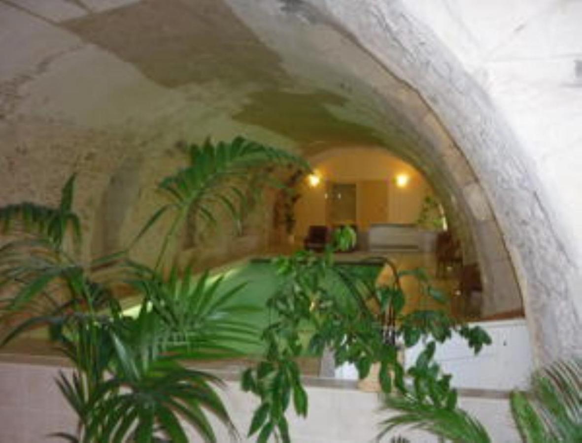 Domaine De La Courbe Hotel Le Lude ภายนอก รูปภาพ